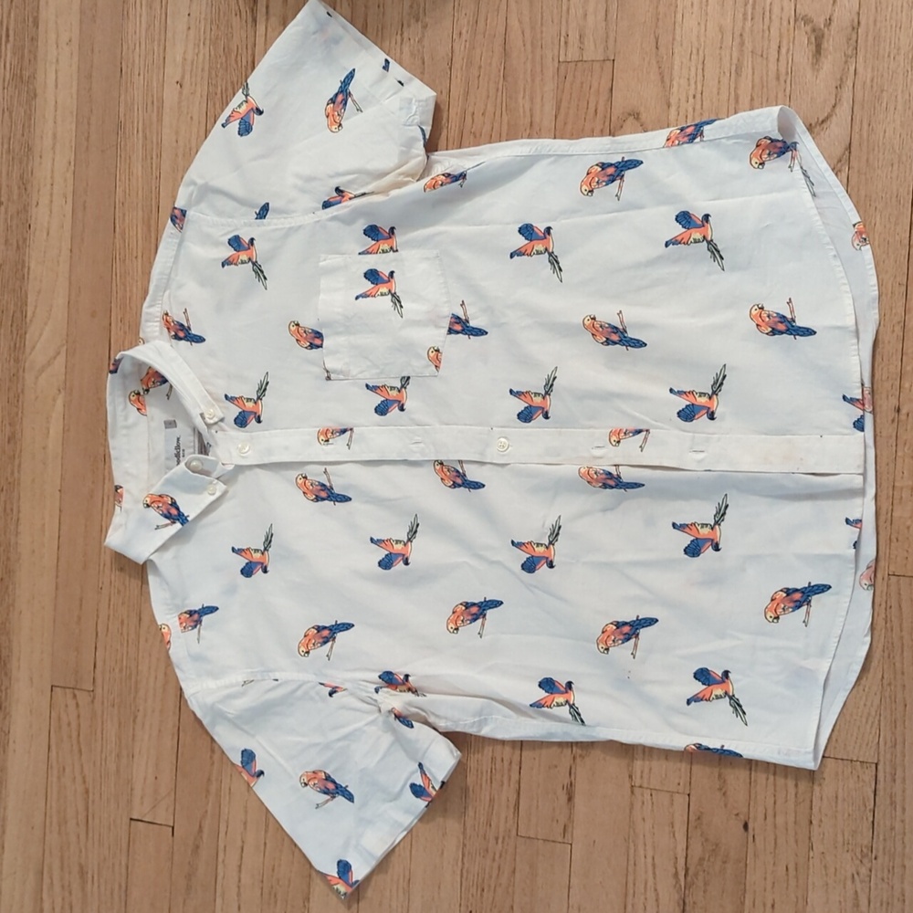 Men's Goodfellow and Co. Slim button-down shirt size large with parrot print